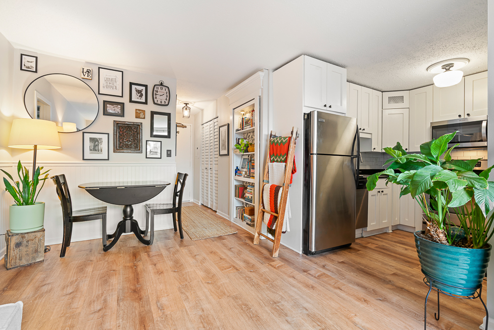 3033 North Sheridan Road, Unit 508 Chicago, IL 60657 - Photo 7 of 22