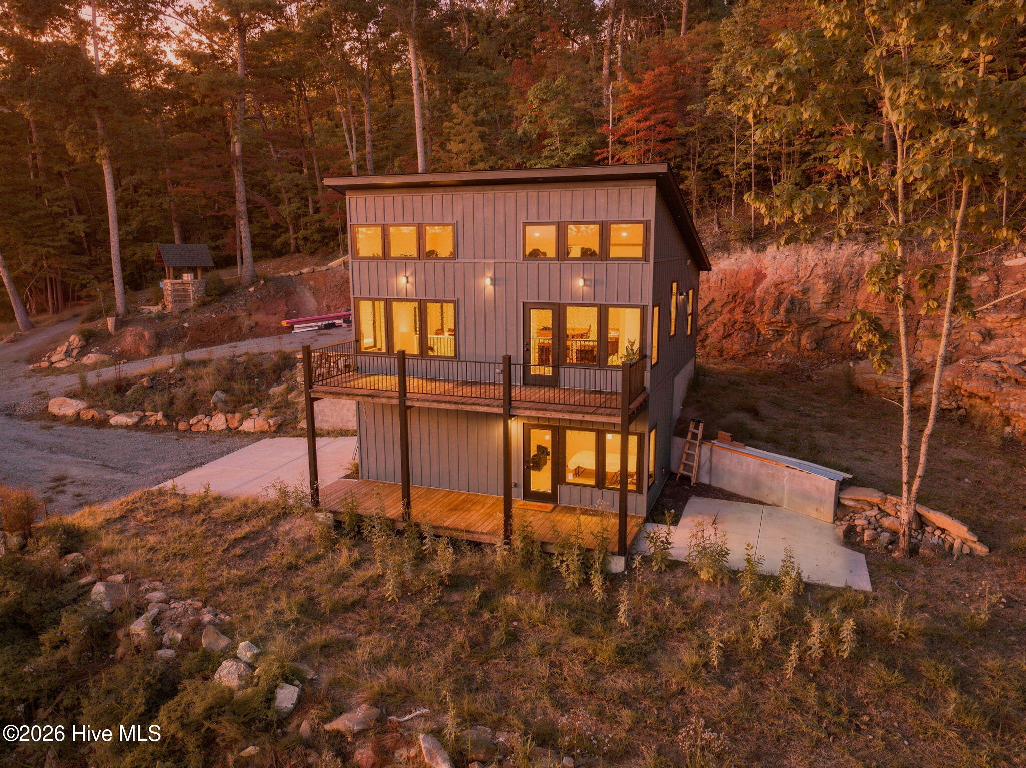 58 Mutt Ridge Murphy, NC 28906 - Photo 2 of 41 2-web-or-mls-28-mut-ridge--murphy--nc_00