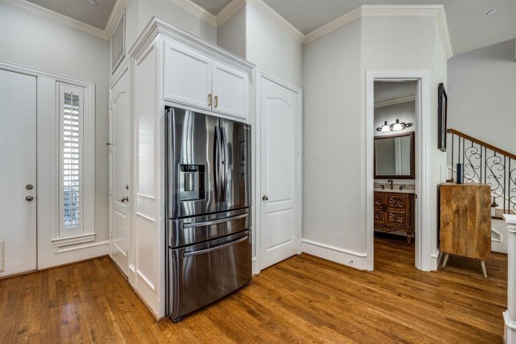 5909 Malmesbury Road Dallas, TX 75252 - Photo 5 of 25 Gallery Image 5