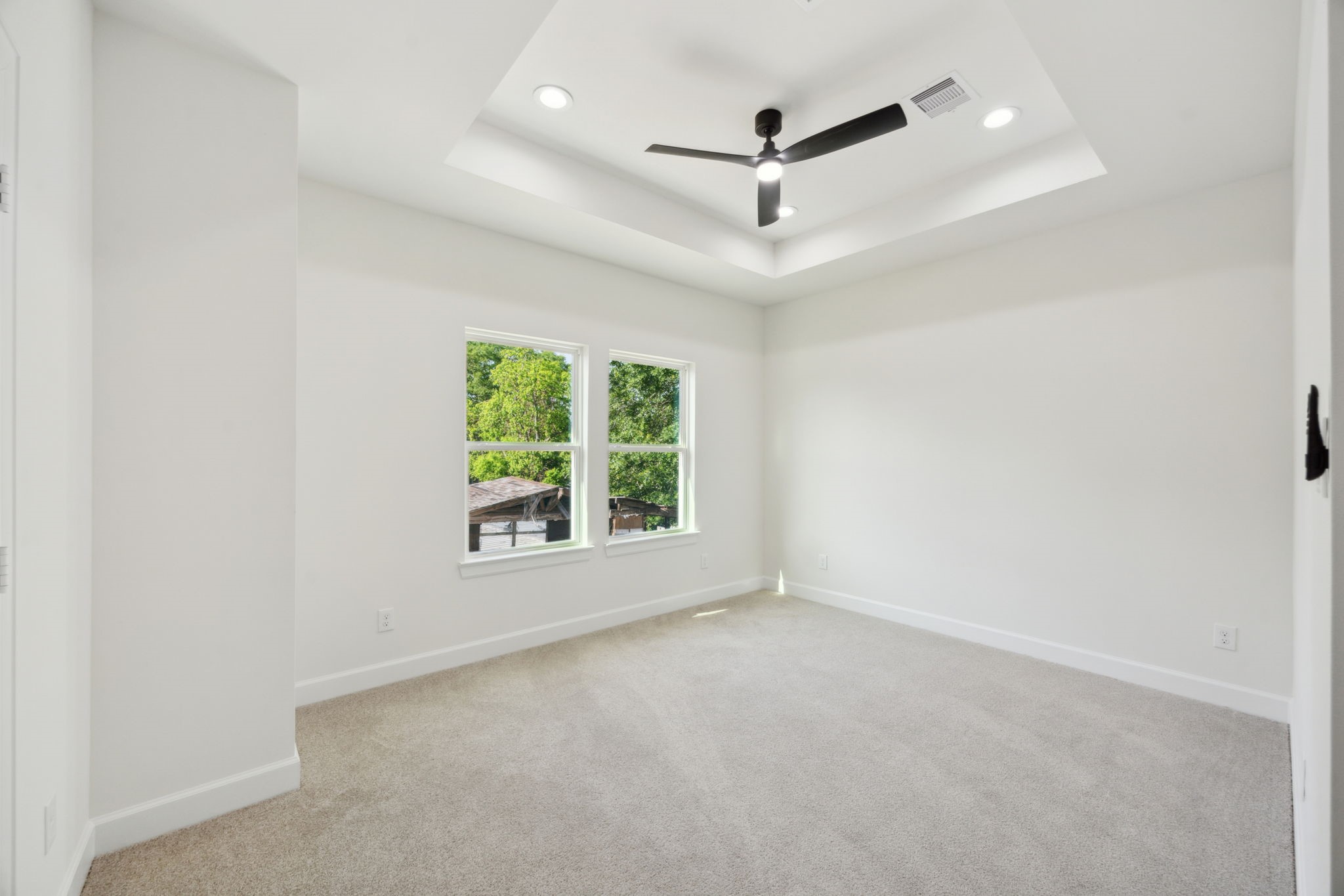 418 Delaware Street Houston, TX 77029 - Photo 14 of 23