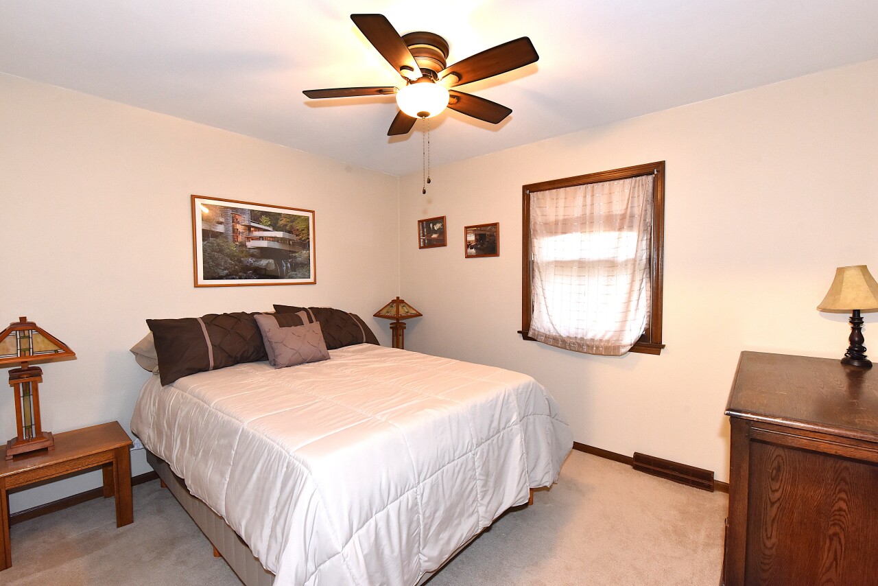 W5675 Sunset Ridge Road Walworth, WI 53184 - Photo 15 of 37 Photo 14