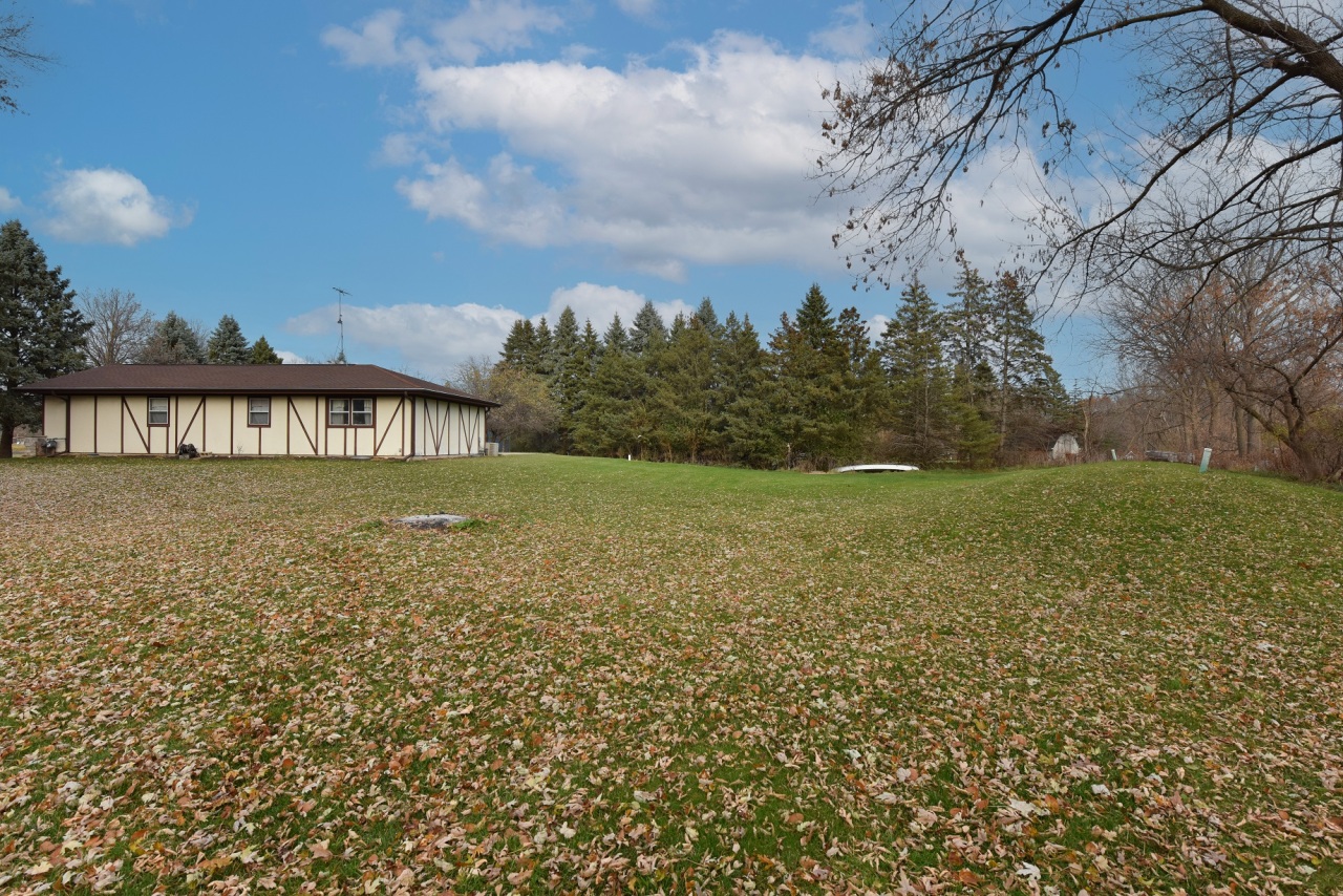 W5675 Sunset Ridge Road Walworth, WI 53184 - Photo 36 of 37 Photo 40