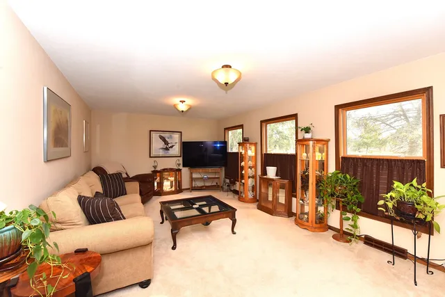 $449,000 | W5675 Sunset Ridge Road, Walworth, WI 53184