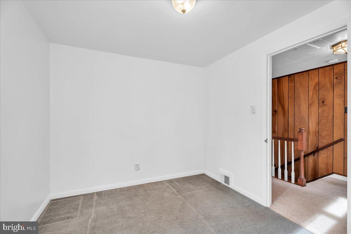 263 Hopkins Road Haddonfield, NJ 08033 - Photo 21 of 38 a view of an empty room