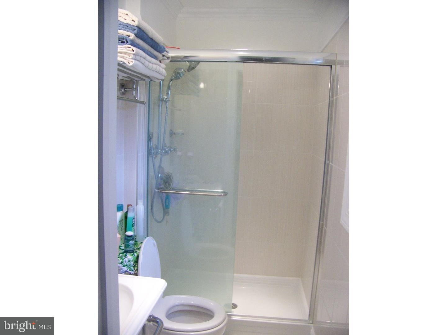 322 North Post Road West Windsor, NJ 08550 - Photo 9 of 15 Bathroom