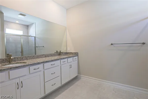 $2,300 | 1220 Mariners View Ter Cape, Cape Coral, FL 33993