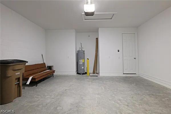 $2,300 | 1220 Mariners View Ter Cape, Cape Coral, FL 33993