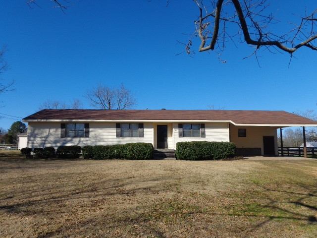 3059 Dees Road Crystal Springs, MS 39059 - Photo 1 of 44 Photo 1