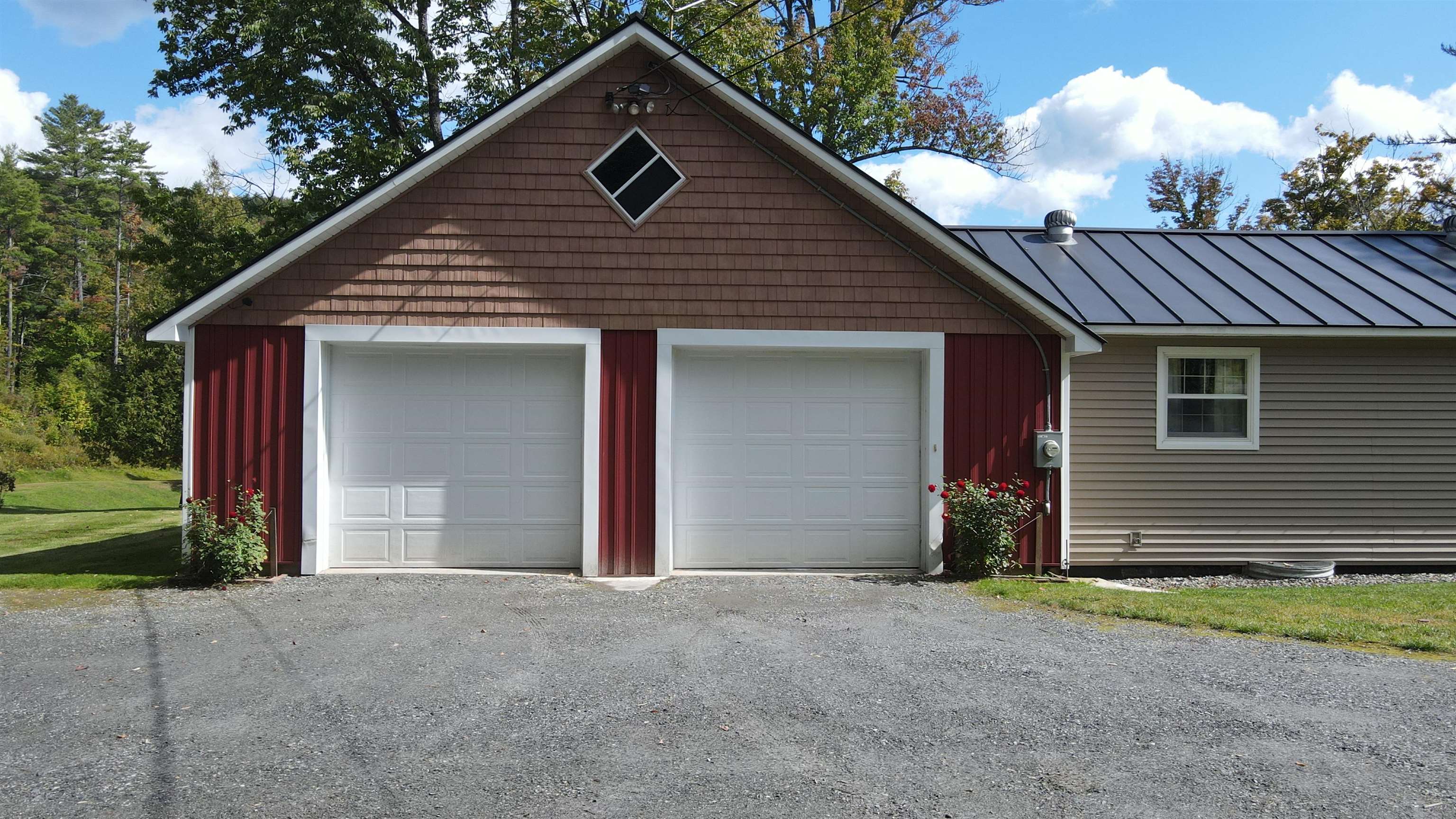 808 Whitcomb Hill Road Stockbridge, VT 05772 - Photo 4 of 26 Gallery Image 4