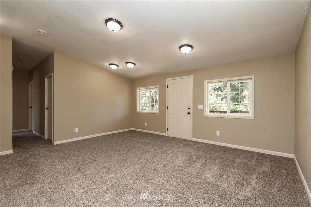 128-1 Leonard Road Onalaska, WA 98570 - Photo 3 of 14 Gallery Image 3