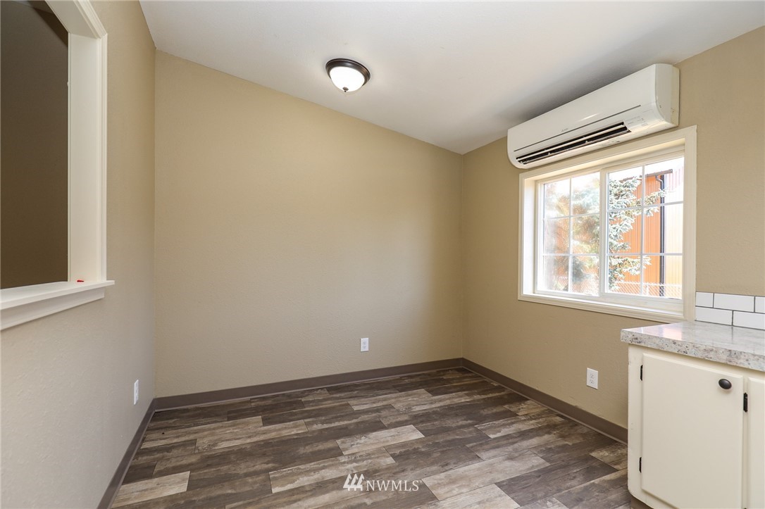 128-1 Leonard Road Onalaska, WA 98570 - Photo 4 of 14 Gallery Image 4