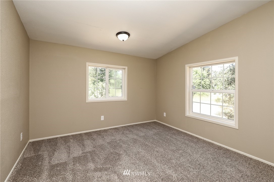128-1 Leonard Road Onalaska, WA 98570 - Photo 9 of 14 Gallery Image 9