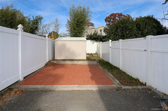 $1,150,000 | 83 Lexington Avenue, Westbury, NY 11590