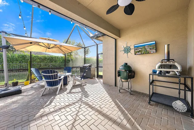 $379,900 | 11392 Southwest Carlisle Crossing Avenue, Port St. Lucie, FL 34987