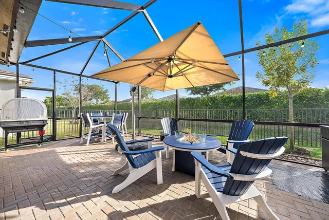 $379,900 | 11392 Southwest Carlisle Crossing Avenue, Port St. Lucie, FL 34987