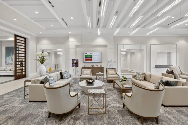 $379,900 | 11392 Southwest Carlisle Crossing Avenue, Port St. Lucie, FL 34987