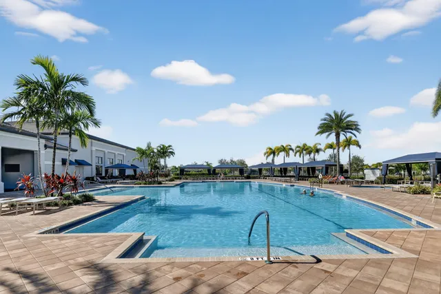 $379,900 | 11392 Southwest Carlisle Crossing Avenue, Port St. Lucie, FL 34987