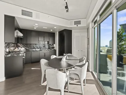 $1,395,000 | 801 Ash Street, Unit 801, San Diego, CA 92101