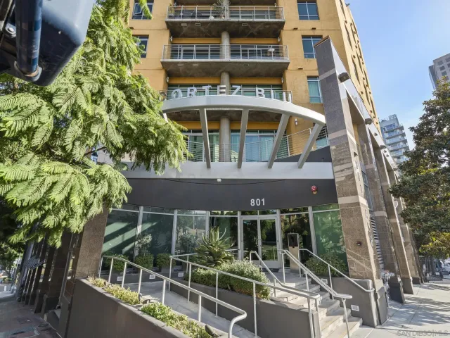 $1,395,000 | 801 Ash Street, Unit 801, San Diego, CA 92101