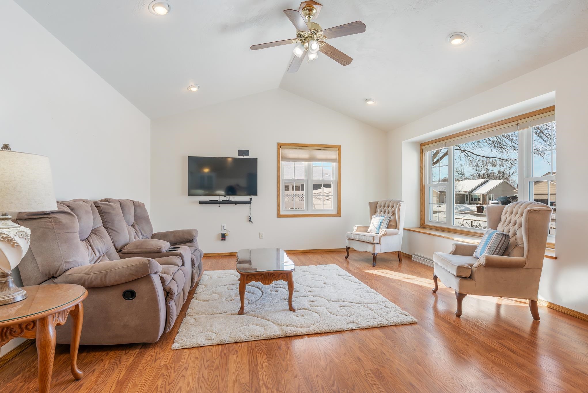 3540 Terri Lane Appleton, WI 54914 - Photo 6 of 38