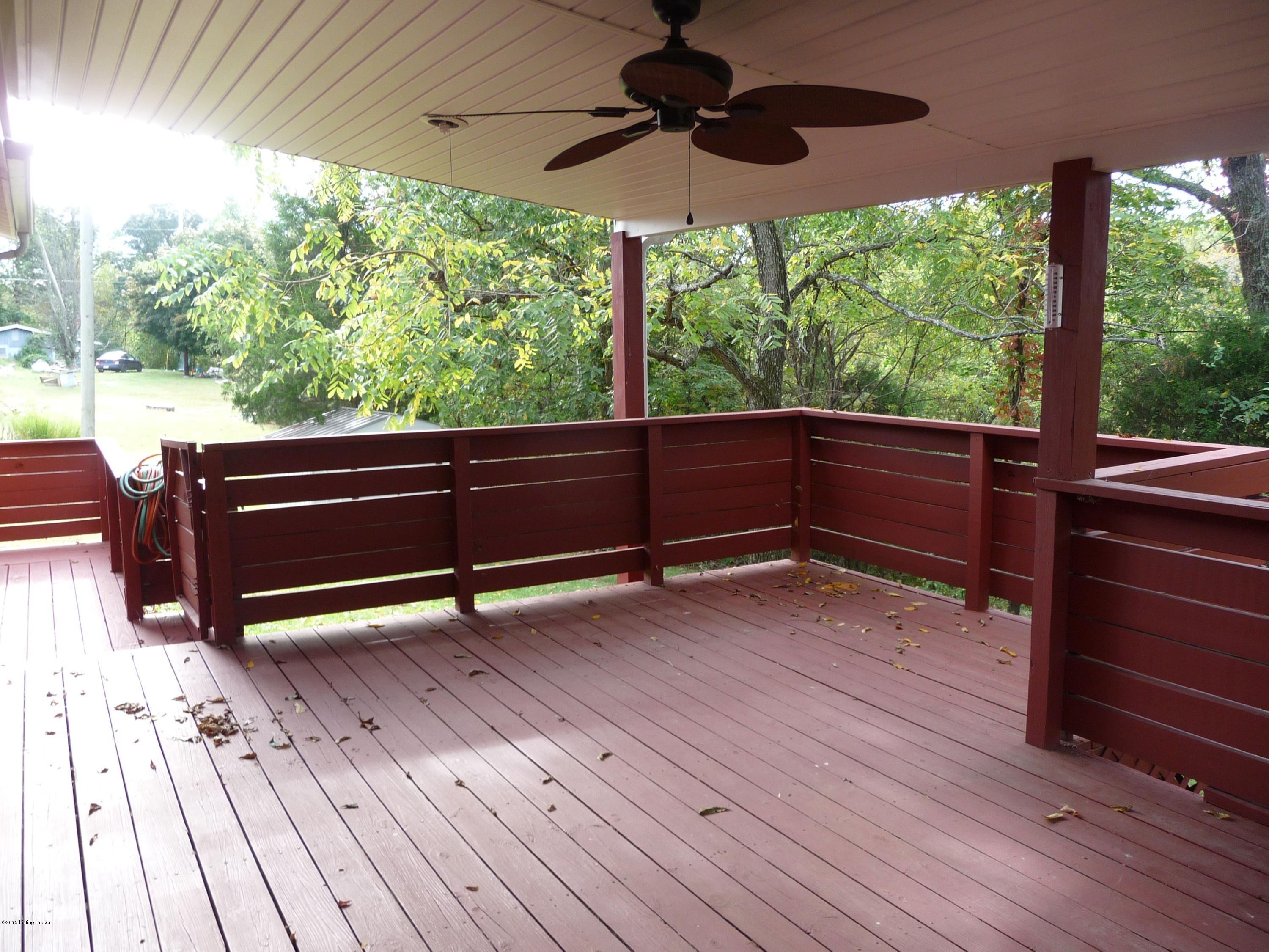 4075 Springfield Road Bardstown, KY 40004 - Photo 14 of 14 P1030333