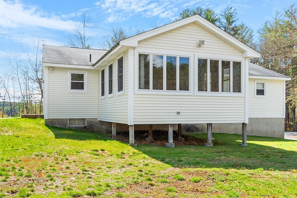 241 Princeton Road Sterling, MA 01564 - Photo 5 of 16 Gallery Image 5