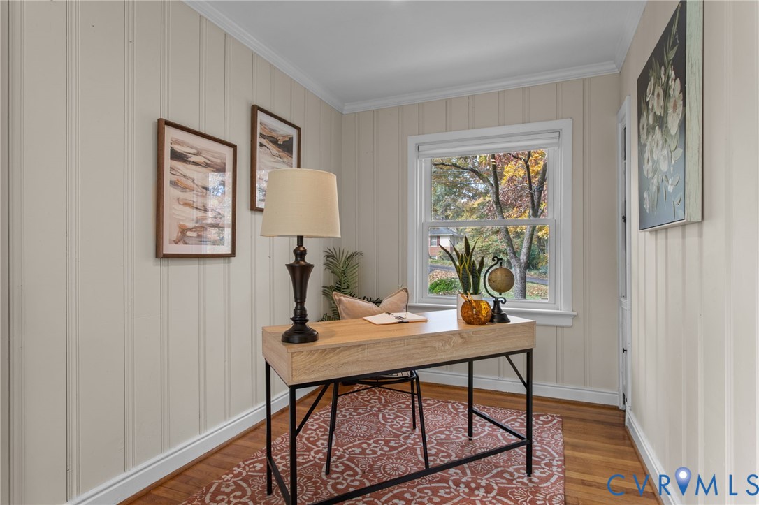 3819 Wakefield Road Richmond, VA 23235 - Photo 11 of 49 a work room with furniture and a window