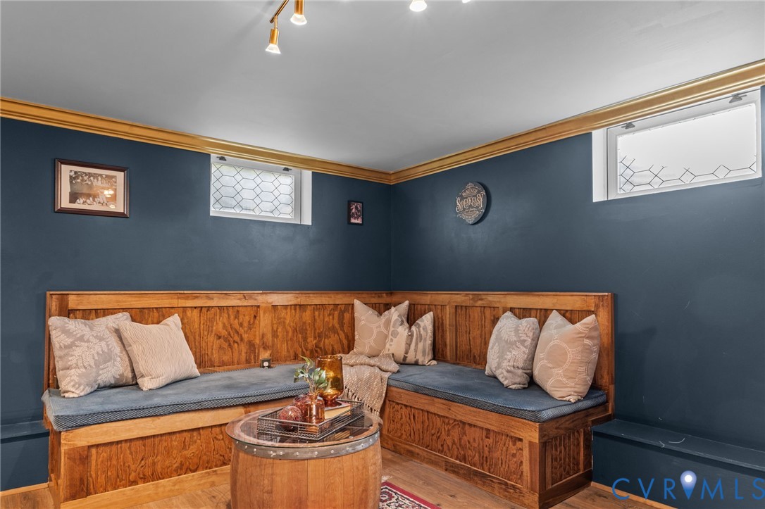 3819 Wakefield Road Richmond, VA 23235 - Photo 38 of 49 a living room with furniture and a couch