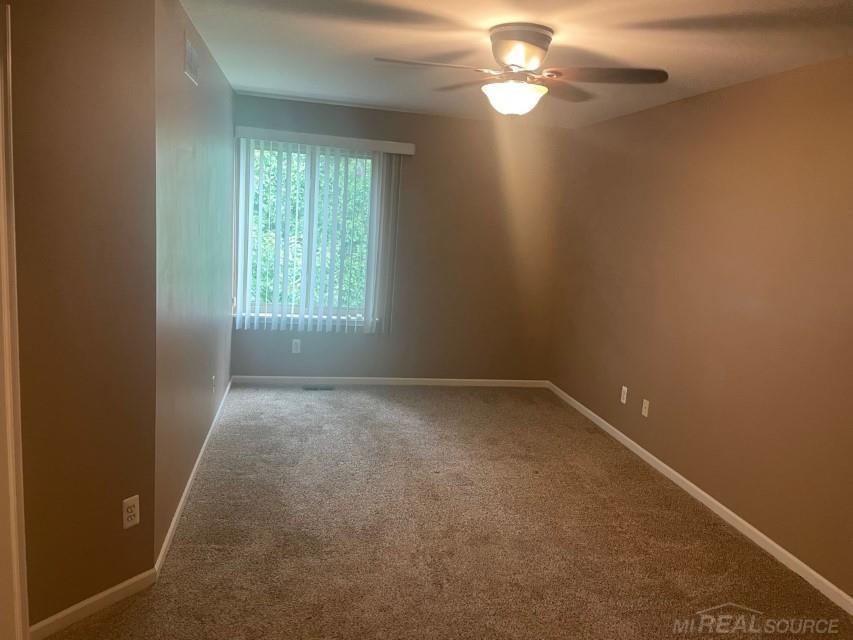 50565 Maurice Road Chesterfield, MI 48047 - Photo 8 of 12