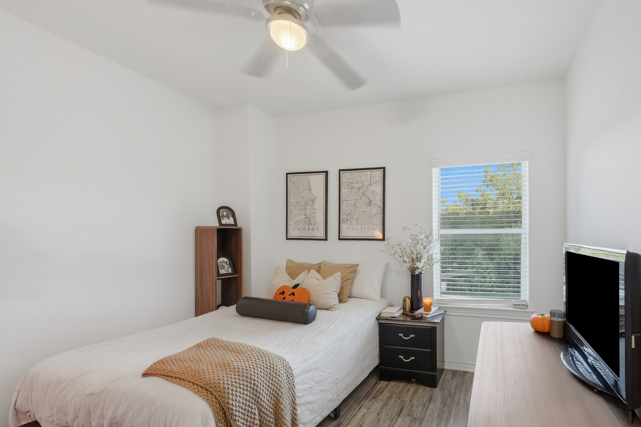 3237 Real Street, Unit A/B Houston, TX 77087 - Photo 13 of 27 Gallery Image 13