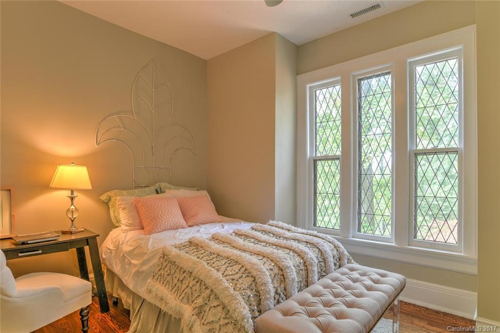 18 Cherokee Road Asheville, NC 28801 - Photo 14 of 24 Gallery Image 14