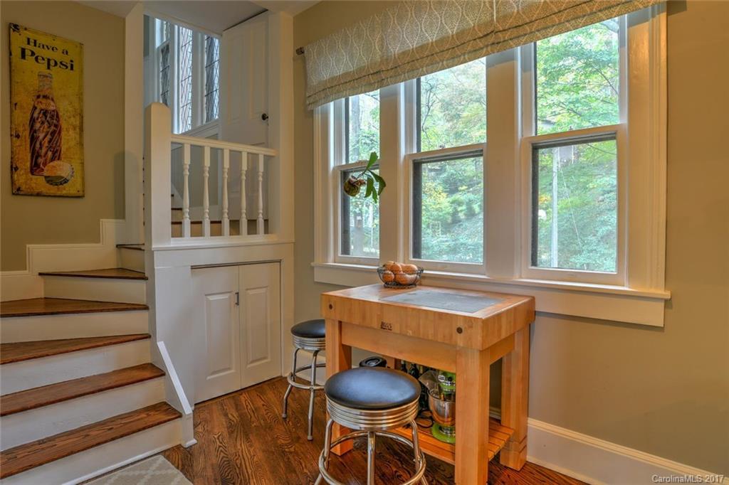 18 Cherokee Road Asheville, NC 28801 - Photo 9 of 24 Gallery Image 9