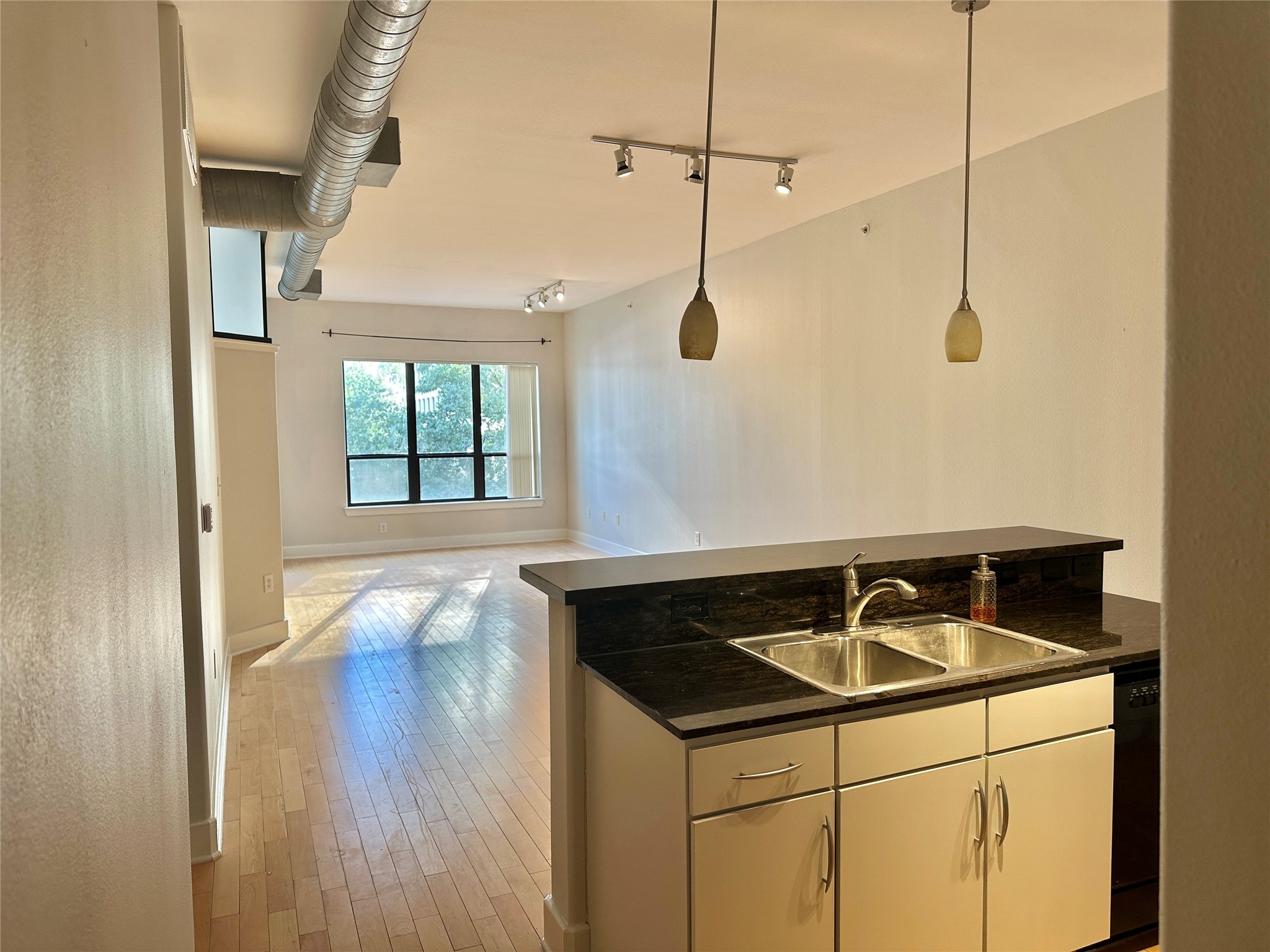 1901 Post Oak Boulevard, Unit 3215 Houston, TX 77056 - Photo 11 of 26