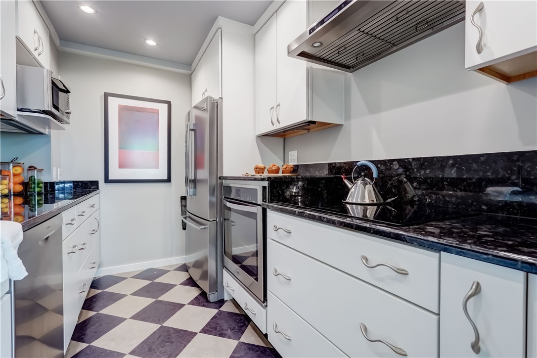 1000 East Avenue, Unit UN607 Rochester, NY 14607 - Photo 13 of 35