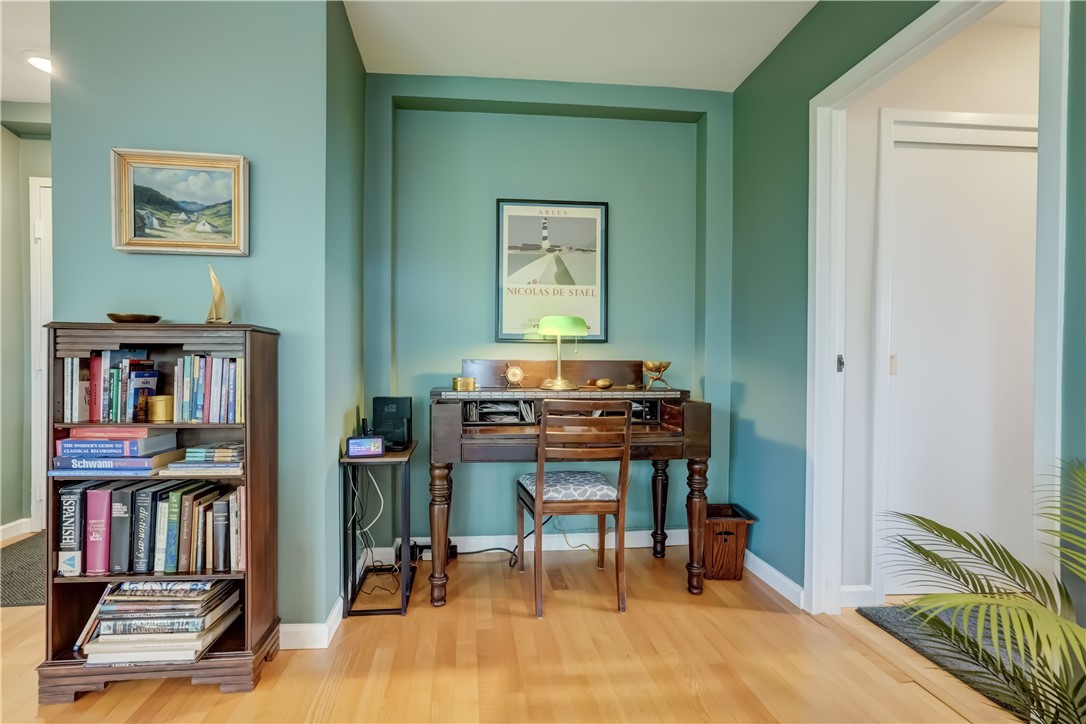 1000 East Avenue, Unit UN607 Rochester, NY 14607 - Photo 19 of 35