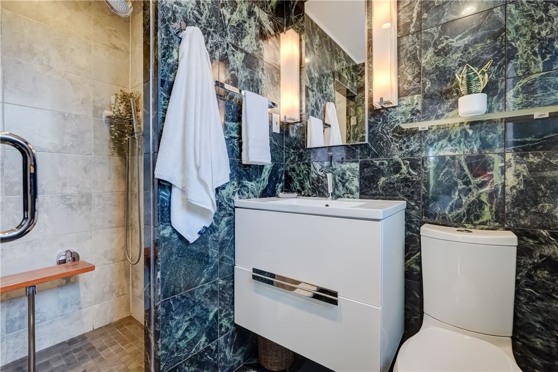 1000 East Avenue, Unit UN607 Rochester, NY 14607 - Photo 27 of 35