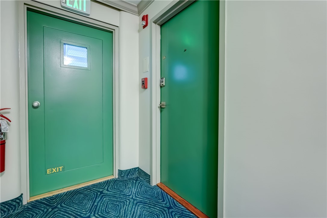 1000 East Avenue, Unit UN607 Rochester, NY 14607 - Photo 4 of 35