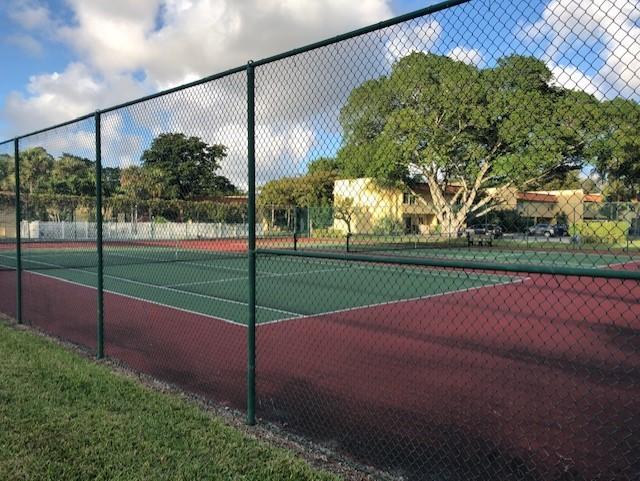 818 Southwest 9th St Circle, Unit 201 Boca Raton, FL 33486 - Photo 18 of 21 Tennis courts