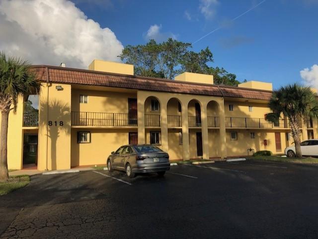 818 Southwest 9th St Circle, Unit 201 Boca Raton, FL 33486 - Photo 3 of 21 Front exterior