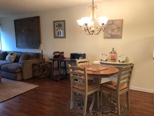 818 Southwest 9th St Circle, Unit 201 Boca Raton, FL 33486 - Photo 6 of 21 Dining area