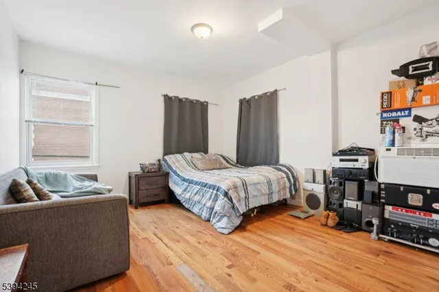 $750,000 | 648 Myrtle Street, Elizabeth, NJ 07202