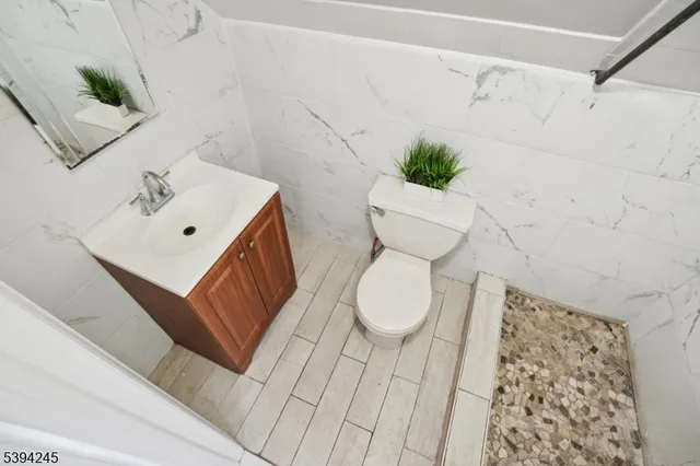 $750,000 | 648 Myrtle Street, Elizabeth, NJ 07202