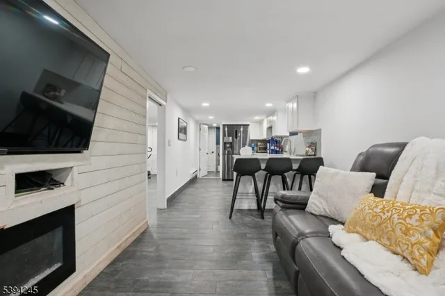 $750,000 | 648 Myrtle Street, Elizabeth, NJ 07202