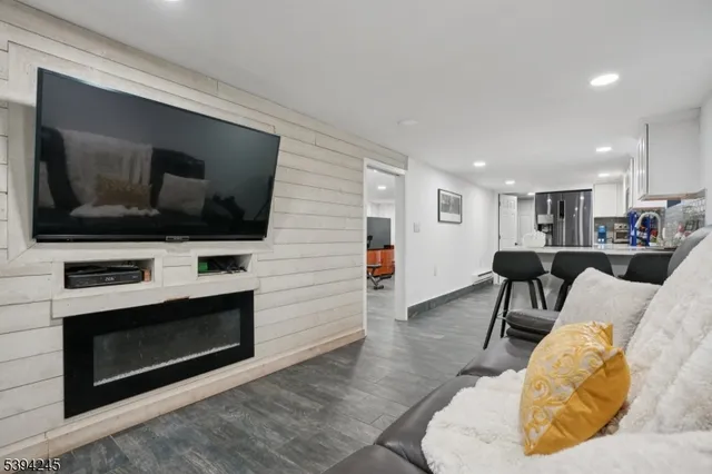 $750,000 | 648 Myrtle Street, Elizabeth, NJ 07202