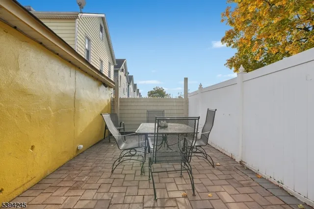 $750,000 | 648 Myrtle Street, Elizabeth, NJ 07202