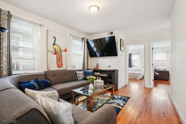 $750,000 | 648 Myrtle Street, Elizabeth, NJ 07202