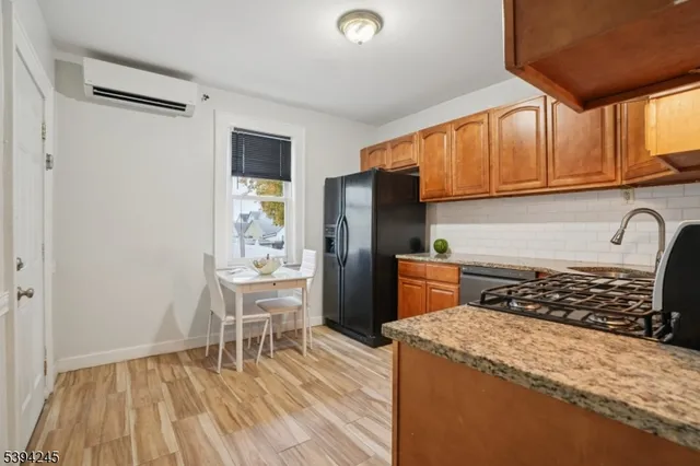 $750,000 | 648 Myrtle Street, Elizabeth, NJ 07202