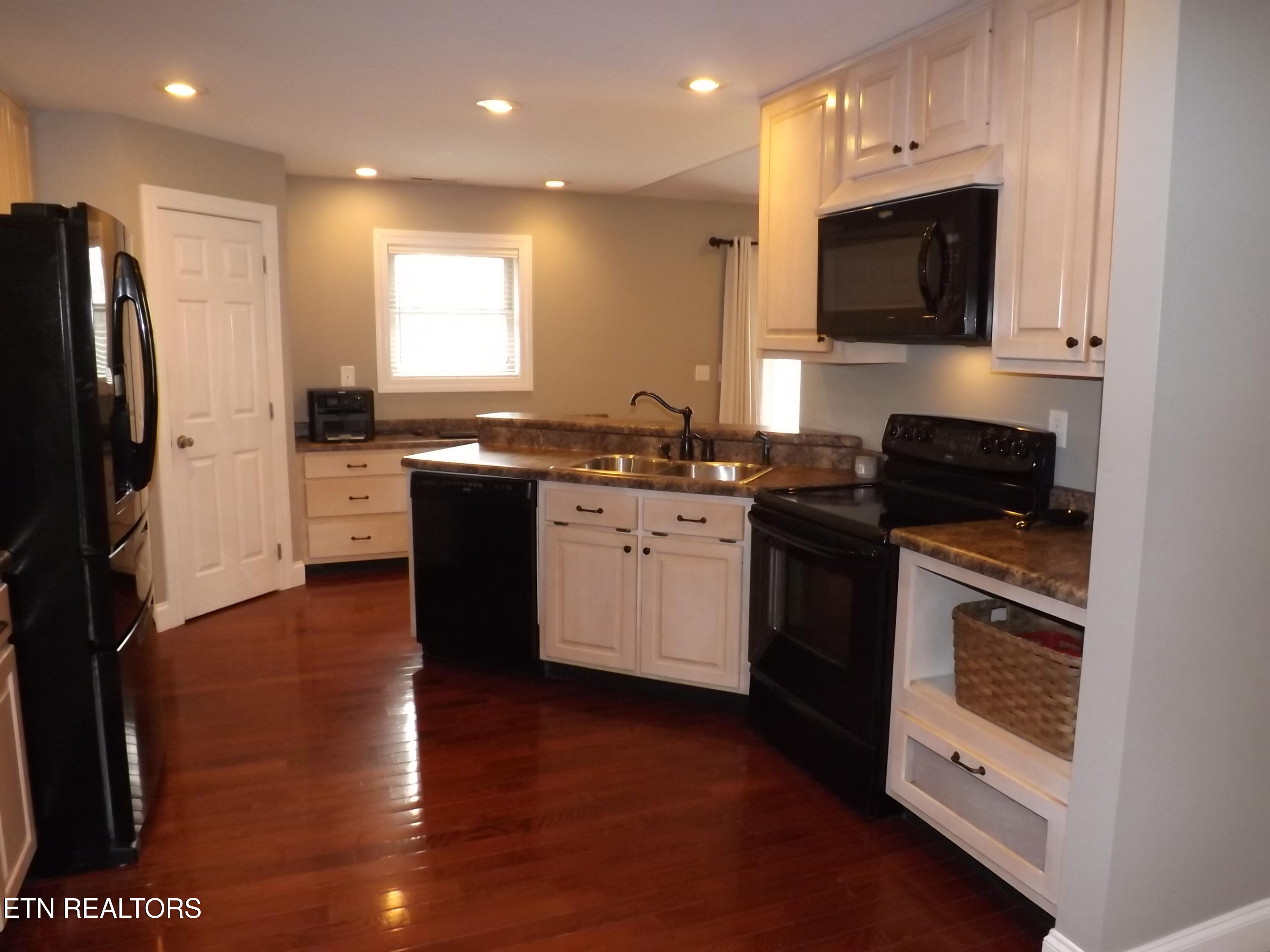 140 Lancaster Street Harrogate, TN 37752 - Photo 23 of 55 DSCF3433