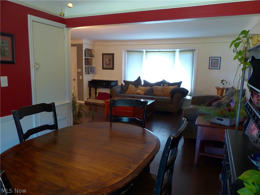 4921 Fairlawn Road Cleveland, OH 44124 - Photo 7 of 17 Gallery Image 7