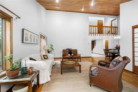 $950,000 | 38 River Run, East Greenwich, RI 02818